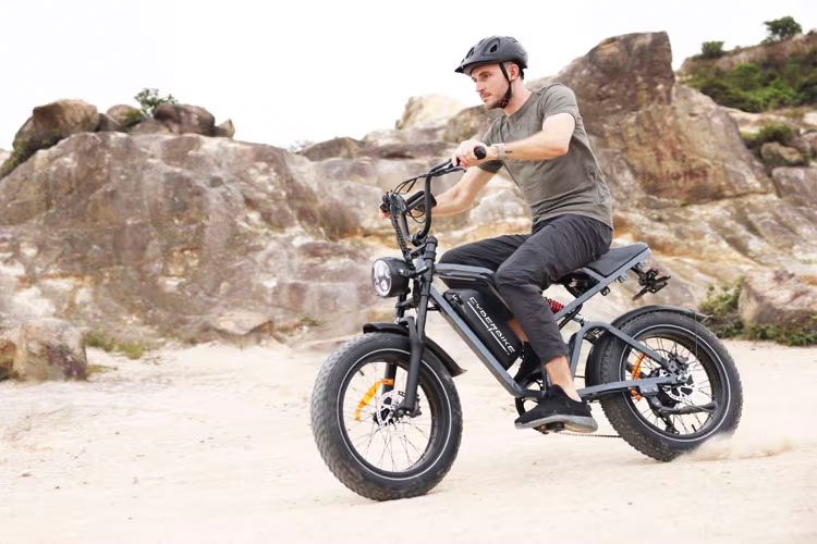 Cyberbike electric bicycles collection banner featuring futuristic e-bikes designed for commuting and adventure rides.