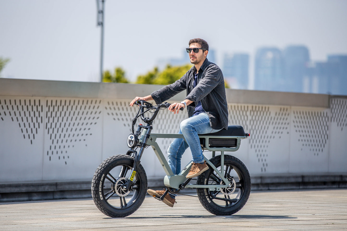 Flash E-Bike by Eunorau -  52V1500W Dual 750W Motor with 184 N.m Torque